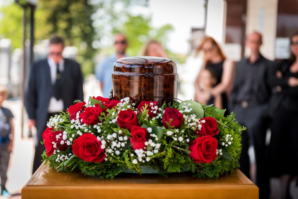 Benefits of an Affordable Cremation and Burial